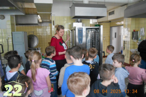 2025-04-08_13-34-54