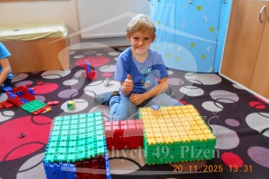 2025-11-20_13-31-37