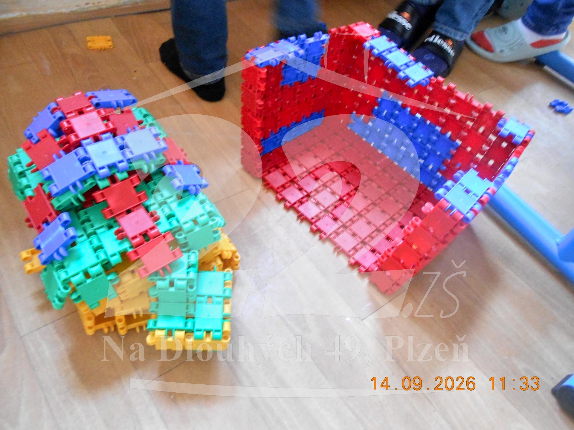 2026-09-14_11-33-42